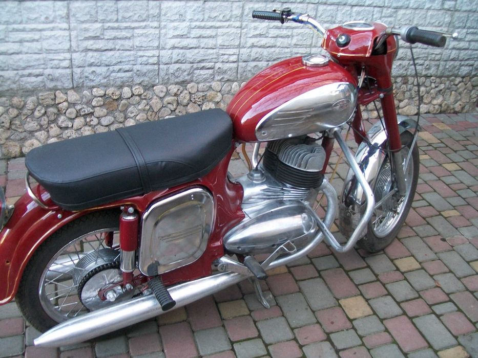 продам яву 360 старушку