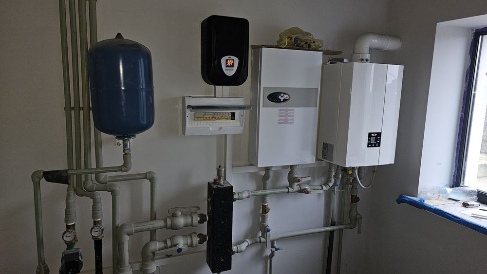 Продам новий елітний будинок Вільне біля Ліани