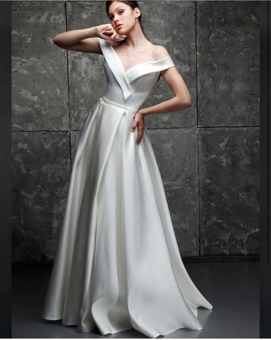 Платье свадебное