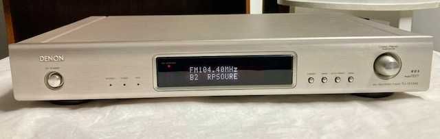 Radio sintonizador Denon TU-1510AE. Como novo.