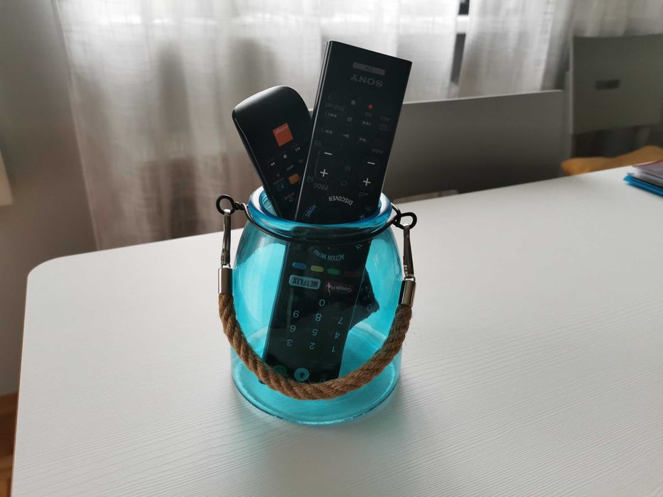 Kosmetyczne akcesoria pojemnik