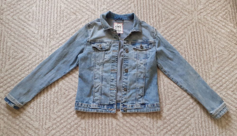 Фірмова джинсова куртка, курточка C&A для дівчинки р.152