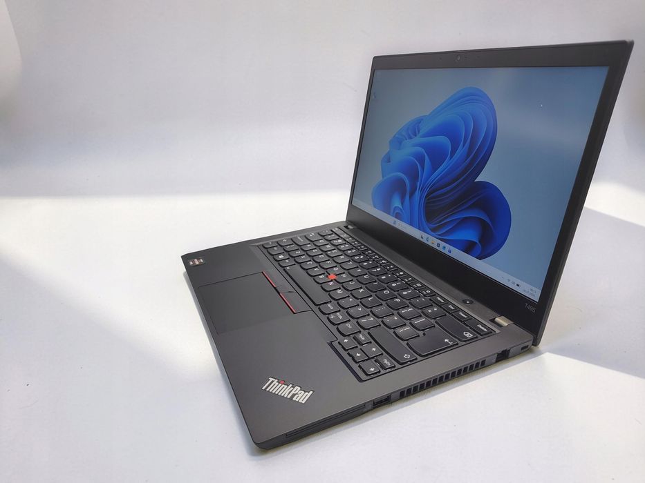 BIZNESOWY FLAGOWIEC ThinkPad T495 Ryzen 5 3500U 8GB 256SSD Win11