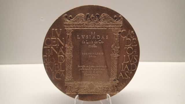 Medalha do IV Centenário da Publicação dos Lusíadas