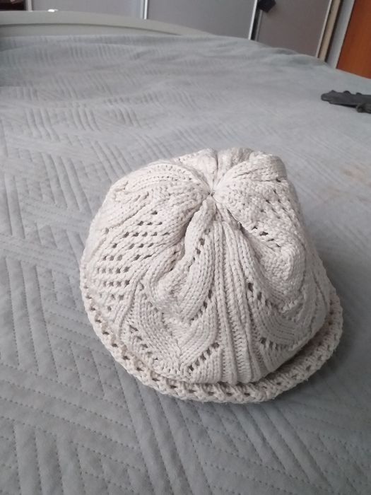 Czapka kapelusz wloczkowa