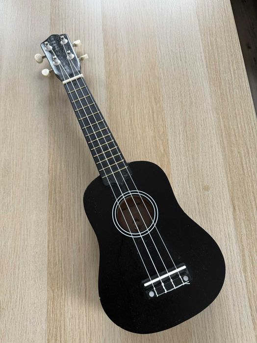 Ukulele sopranowe – czarne – idealne na start