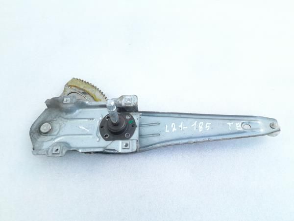 Elevador vidros trás esquerdo TOYOTA Corolla Hatchback (_E12_)