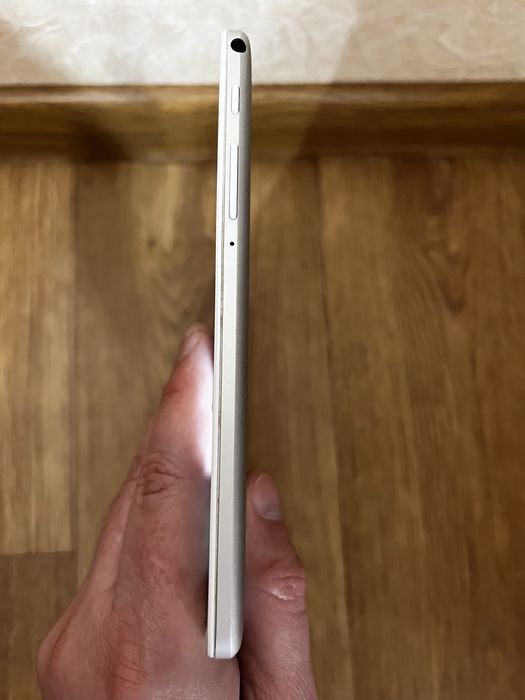 Планшет Cube U63GT-3G (9.6") — Надежный гаджет для всей семьи за разумные деньги!