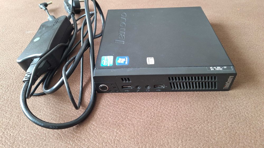 Lenovo ThinkCentre M72e