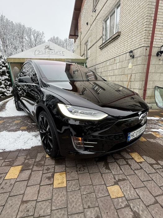 Tesla X Cosmo XXX