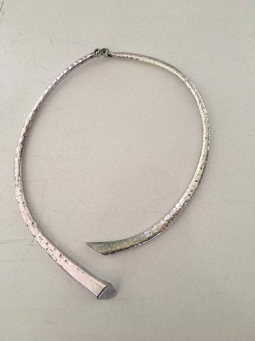 Colares vários - preço individual