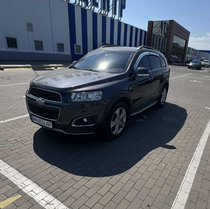 Chevrolet Captiva 2015 2.2 дизель ( 7мест, люк, полная комплектация).