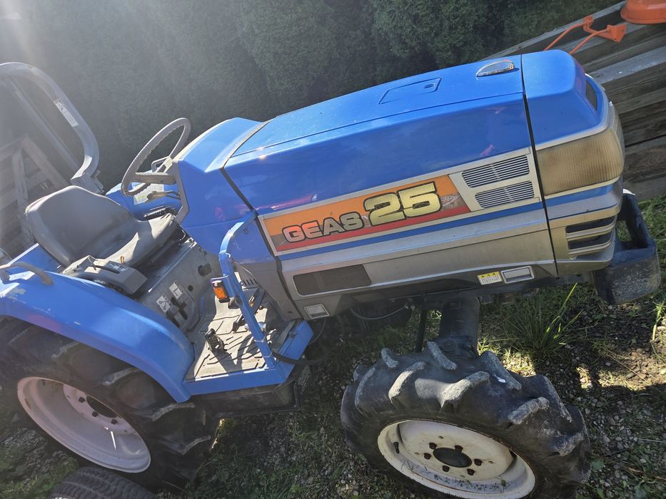 Minitraktor Iseki Geas 4x4 w całości lub na części silnik E3CE