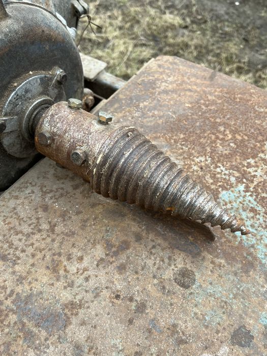 Продам конусний дровокол 5,5 КВт