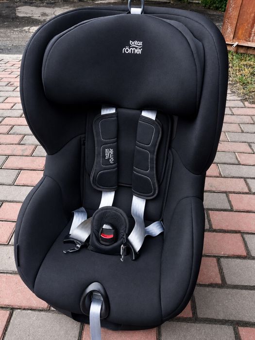 Автокрісло britax romer trifix2 i-size