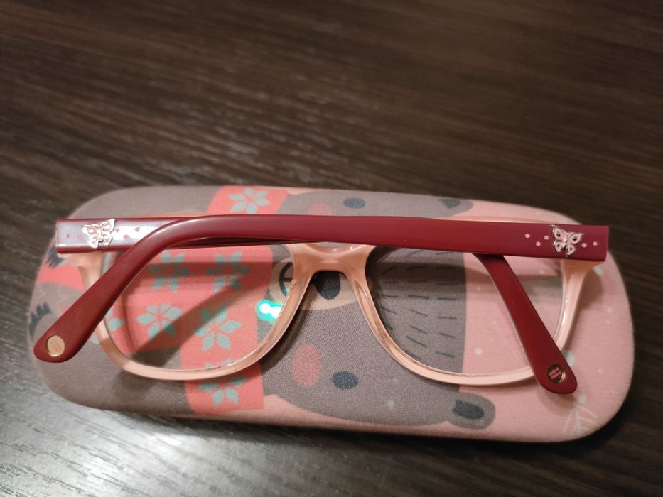 Oprawki/Okulary korekcyjne TWIINS JUNIOR dla dziewczynki.