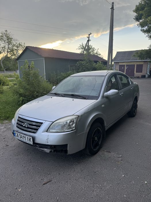 Продам Chery Elara