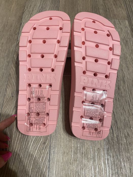 Шльопанці Pink ( victoria’s secret)