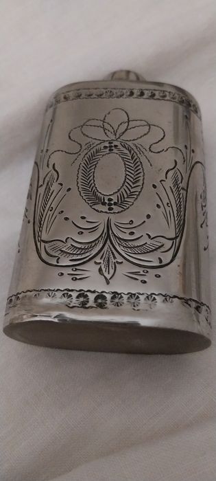 Frasco de pó de talco antigo