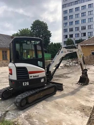SPRZEDAM DOWIOZE Piasek Ziemia Kruszywo żużel kamień ozdobn Wapno Gruz