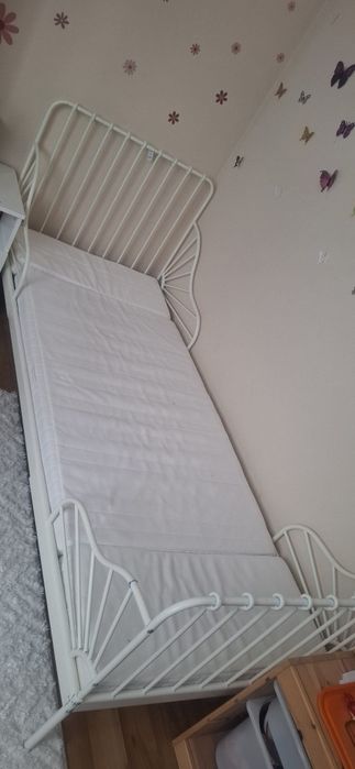 Łóżko regulowana długość
