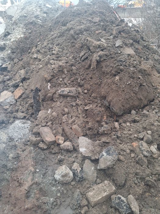 Вивіз сміття .Вантажники