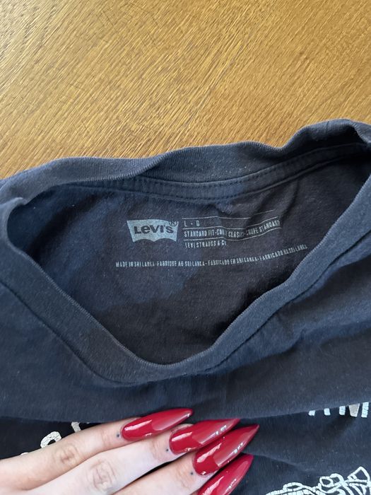лонг чорний levis