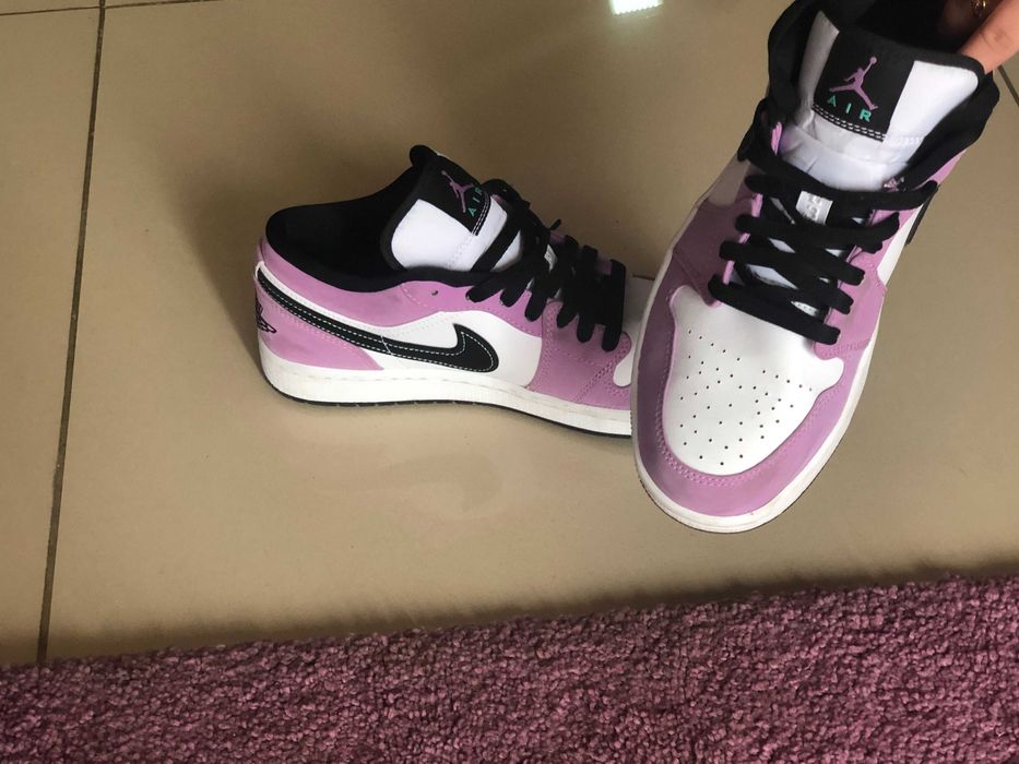Nike Air Jordan 1 Low SE White Purple