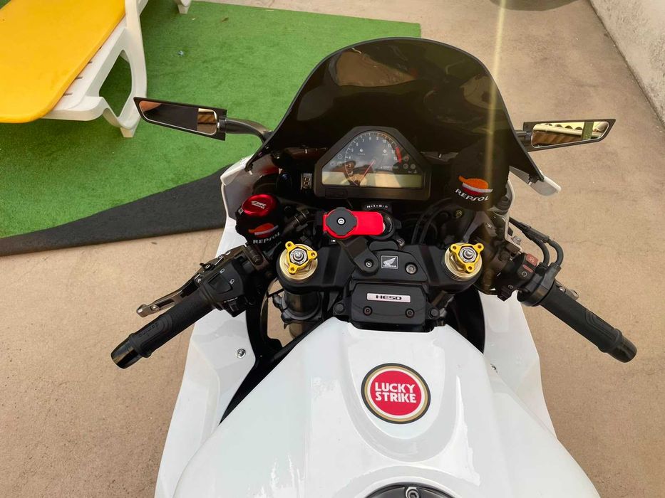 Honda CBR 1000RR 2004 (SC57)