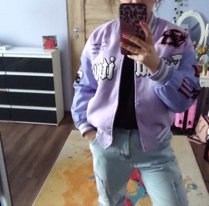 Liliowa kurtka bejsbolówka Bershka 36/38