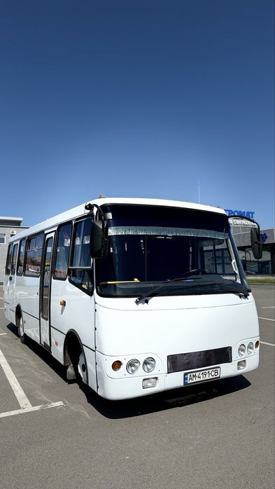 Не дорого !Аренда автобуса Богдан, заказ автобуса. Развозка персонала.
