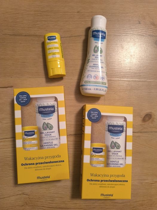 Набір Mustela гель для душу стік СПФ50