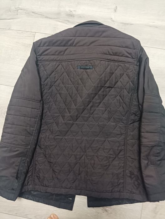 Чоловіча куртка бренду Bugatti