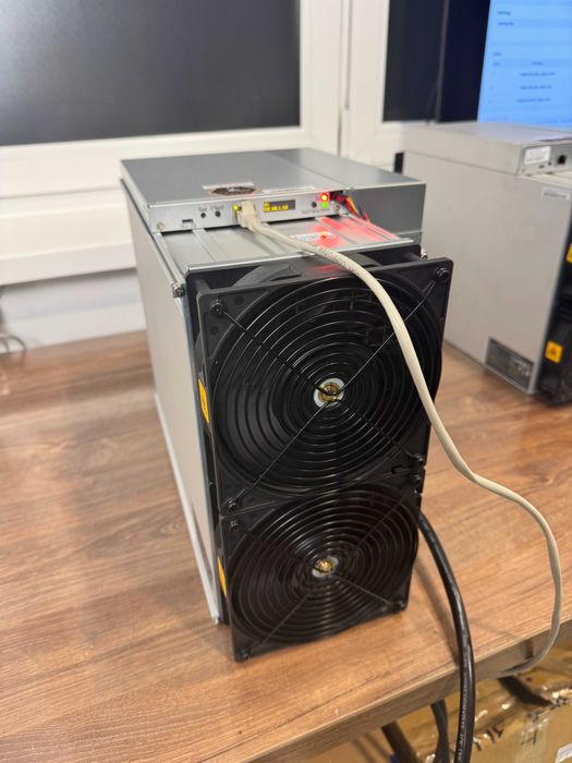 NEW Майнер! Asic Bitmain Antminer S21 XP 270 Th miner + Гарантія
