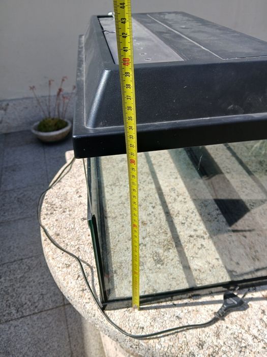 Aquário c/ tampa e acessórios