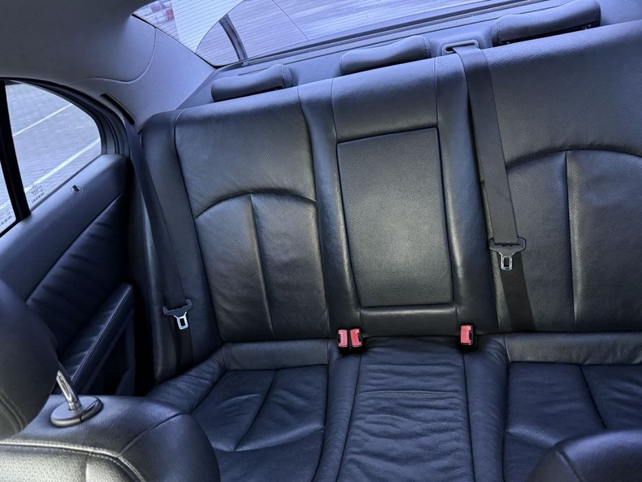 Mercedes-benz E - Class