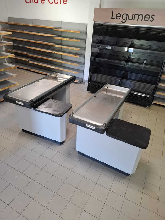Mesas de saída supermercado