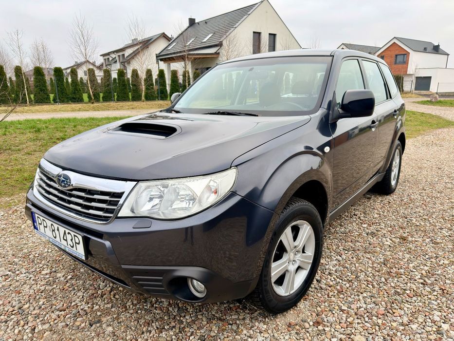 Subaru Forester 2010_2.0_4x4_Tempomat_Grzane Fotele_Klima