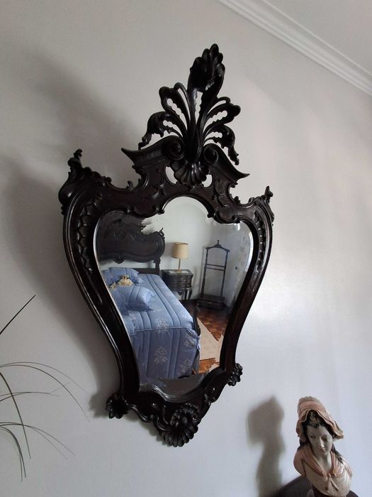 Mobília de Quarto: Estilo Madeira Maciça Talhada