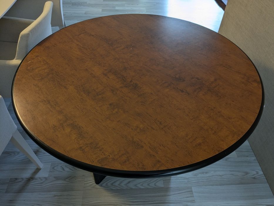 Mesa tampo em madeira maciça