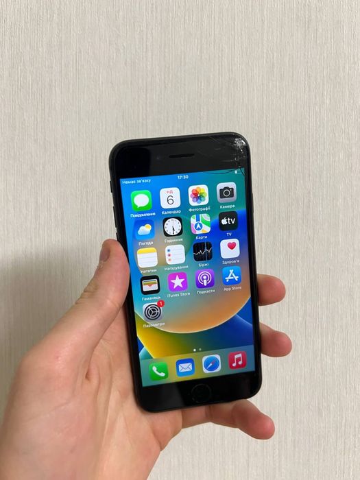 Iphone 8 64gb, 100% батарея