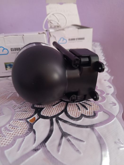 Продам 2 камери нові, ще в коробках  некористовані