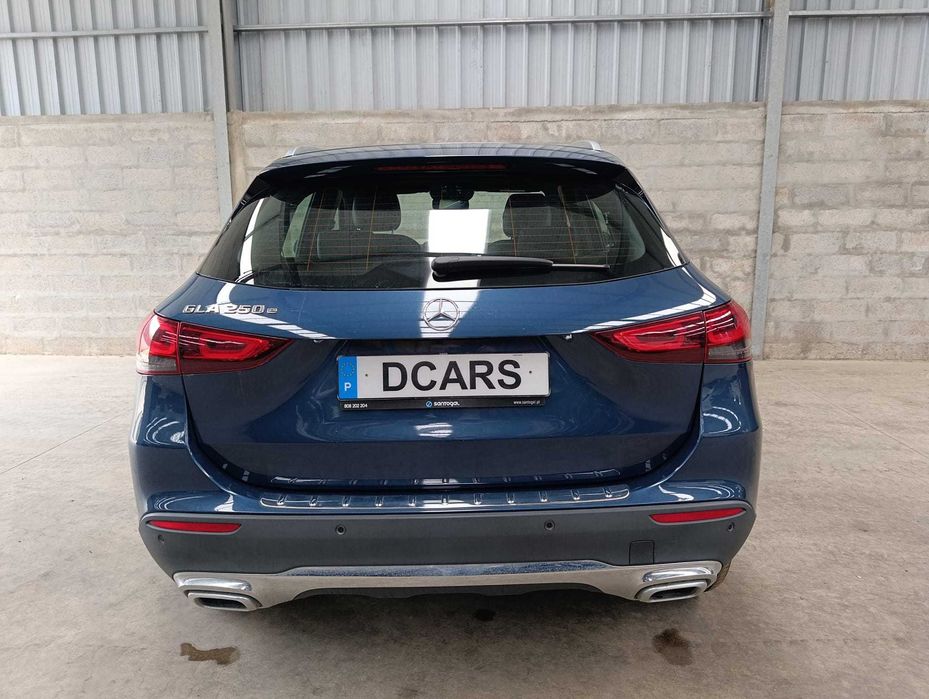MERCEDES-BENZ GLA 250e hibrido