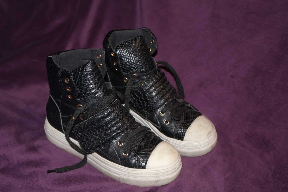 Wysokie Trampki gruba podeszwa Emo Punk Rock Alternative roz,37-38