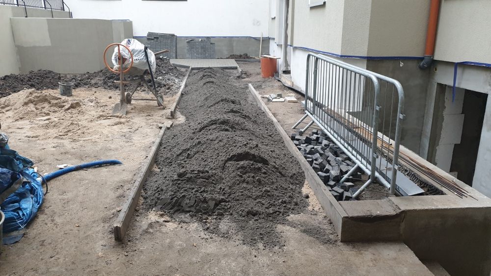 Beton towarowy, Beton suchy, Betoniarnia, Wywrotki, Gruszki-Pompa* Poznań