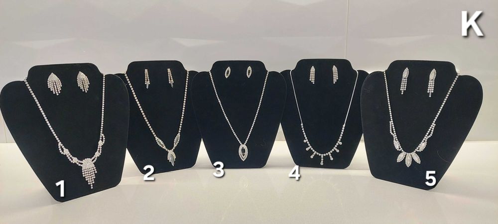 Colares e Brincos - Bijuteria