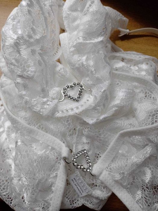 Жіночий боді з розрізом, мереживна білизна, з доступом