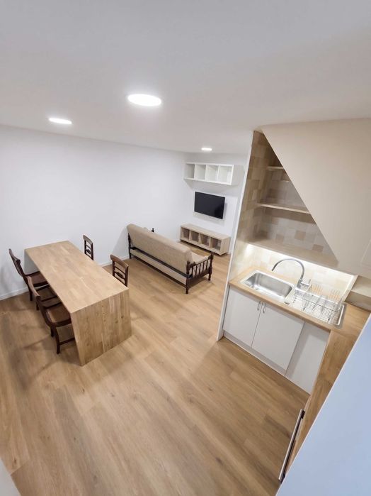 Arrenda-se quartos de solteiro em T4 numa vila em Almada, Pragal