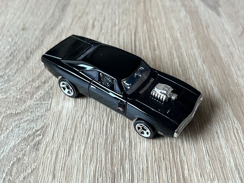 Hot wheels '70 Dodge Charger