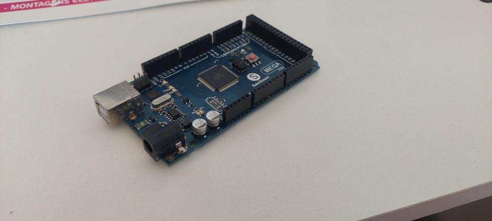 Arduino Mega Sainsmart com acessórios